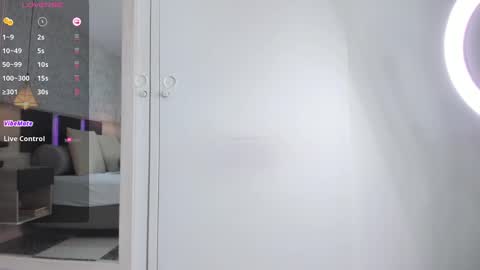 lili online show from 01.24.25