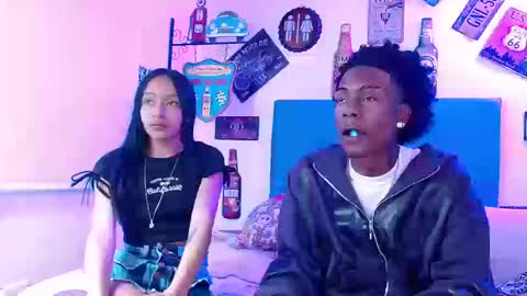 Snapshot of lili_roussi chatting on 09.19.25 lili_roussi online show from 09.19.25