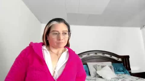 Snapshot of lilia344965 chatting on 12.05.24 liliamilf online show from 12.05.24