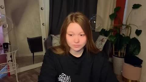 Lilian online show from 02.23.26