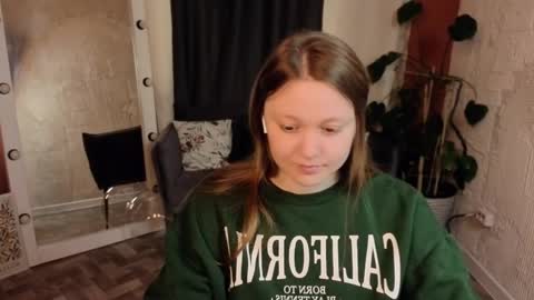 Lilian online show from 04.11.26