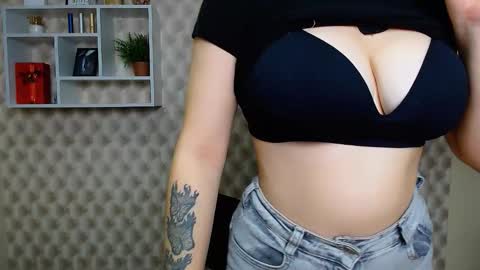 Liliana online show from 11.13.25