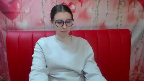 Snapshot of lilianashine chatting on 05.05.26 lilianashine online show from 05.05.26