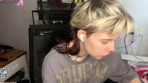 Lilian online show from 02.08.26