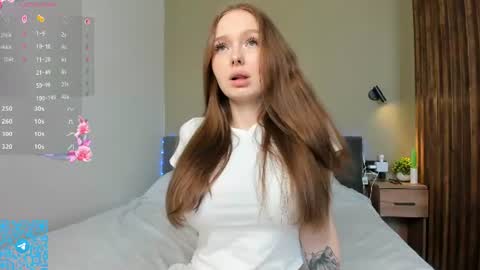 Snapshot of liliangaye chatting on 07.18.26 liliangaye online show from 07.18.26