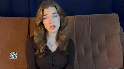 LilianLees online show from 10.06.25