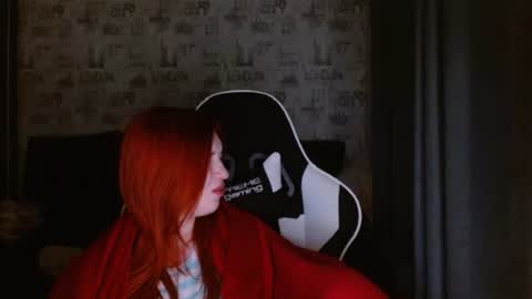 liliawoolf online show from 02.07.25