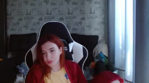 liliawoolf online show from 02.12.25