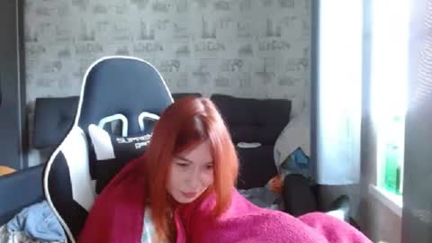 liliawoolf online show from 02.13.25