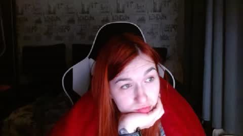 liliawoolf online show from 02.14.25