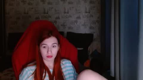 liliawoolf online show from 02.15.25