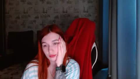 liliawoolf online show from 02.15.25