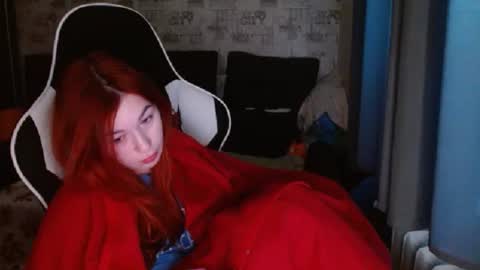 liliawoolf online show from 02.23.25