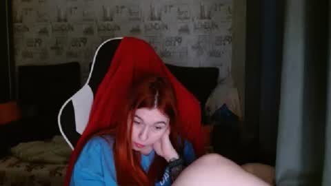 liliawoolf online show from 02.23.25