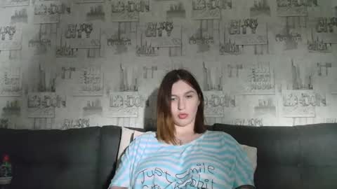 liliawoolf online show from 09.25.25