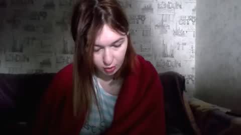 liliawoolf online show from 10.04.25