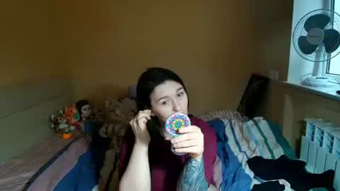 liliawoolf online show from 10.17.25