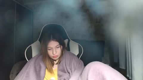 liliawoolf online show from 11.30.25