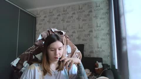 liliawoolf online show from 02.24.26