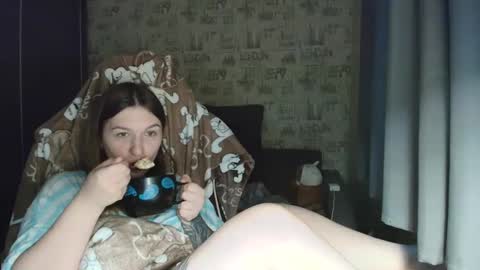 liliawoolf online show from 04.02.26