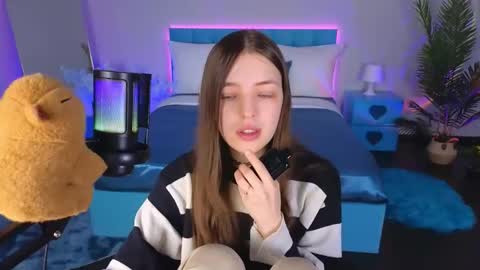 Snapshot of lilibakery chatting on 10.11.25 Lili Bakery online show from 10.11.25