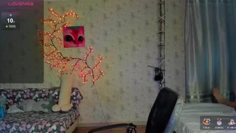 Lilie online show from 10.28.25