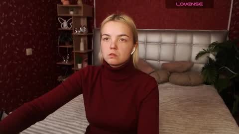 Lilie online show from 02.12.25