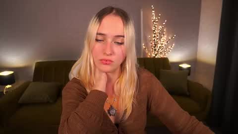 lilielfie online show from 10.26.25