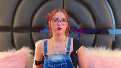 Lili online show from 03.05.25