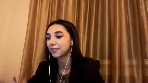 Lina online show from 09.22.25