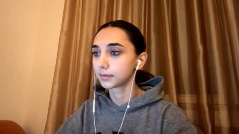 Lina online show from 09.25.25