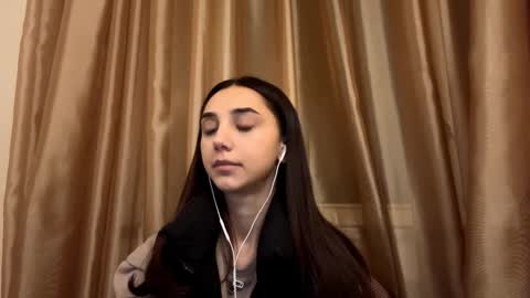 Lina online show from 09.30.25