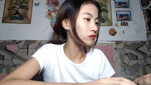 Snapshot of lililaban chatting on 06.02.26 Evelyn online show from 06.02.26