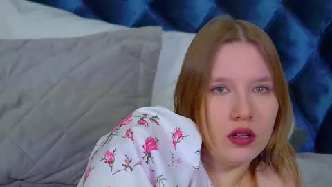 LiliLinn online show from 02.10.26