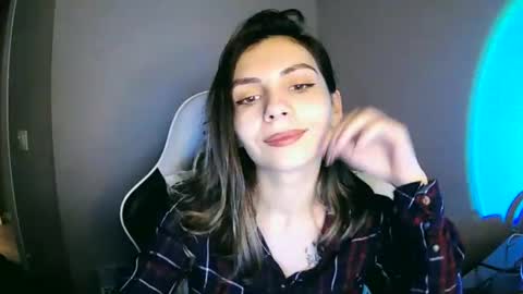 lilirose online show from 12.23.24