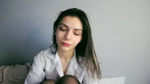 lilirose online show from 02.18.25