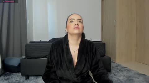 Snapshot of lilirouse chatting on 01.11.25 lilirouse online show from 01.11.25