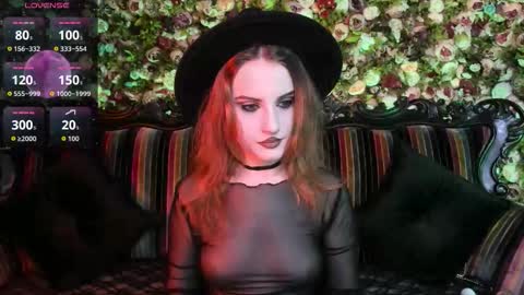 lilit_el_ online show from 11.28.25