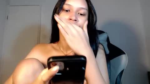 Chloe online show from 01.12.26