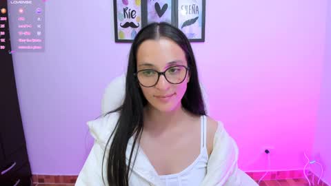 Snapshot of lilith01_ chatting on 01.30.25 Leidy online show from 01.30.25