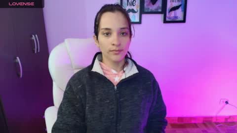 Snapshot of lilith01_ chatting on 02.17.25 Leidy online show from 02.17.25