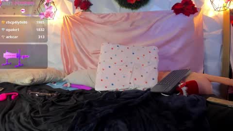 Lilith Rosse online show from 12.25.24