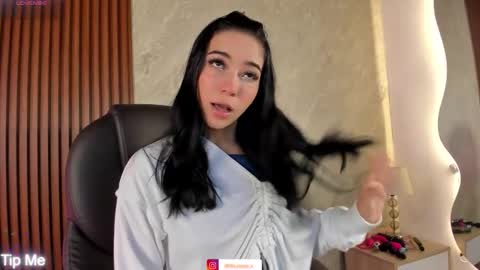 Lilith Rosse online show from 10.21.25