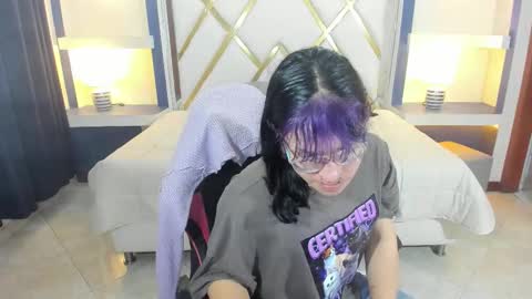 Snapshot of lilith_ayanami chatting on 02.20.26 lilith online show from 02.20.26