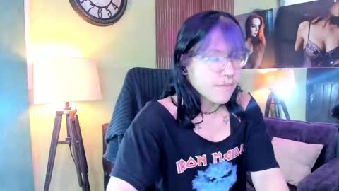 Snapshot of lilith_ayanami chatting on 02.27.26 lilith online show from 02.27.26