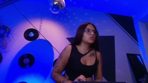 Lilith and Khloe  online show from 10.08.25