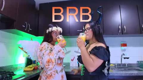 Lilith and Khloe  online show from 11.09.25