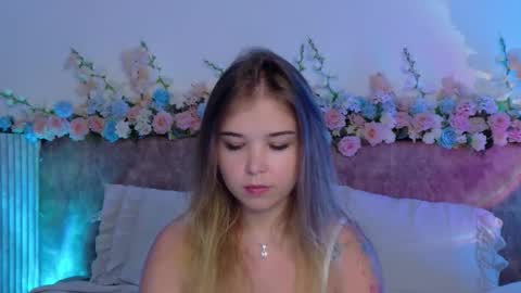 Lilith Bonheur online show from 03.18.26