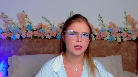 Lilith Bonheur online show from 03.26.26