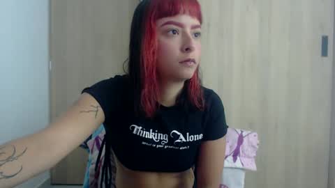 Snapshot of lilith_harmony chatting on 09.18.25 goddess of hell20 online show from 09.18.25